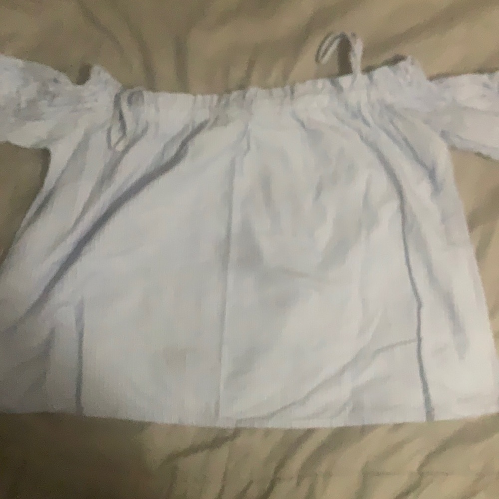 Blue, blouse of shoulder